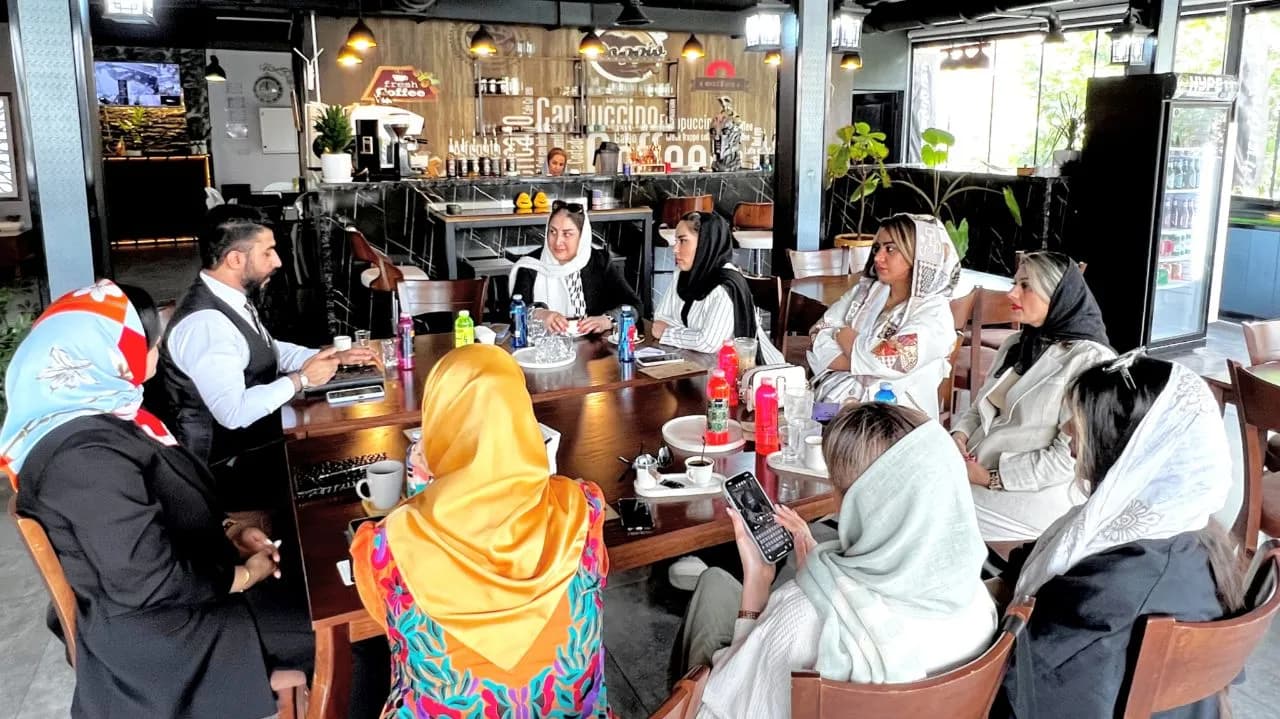 تیم حرفه‌ای WeAcademy