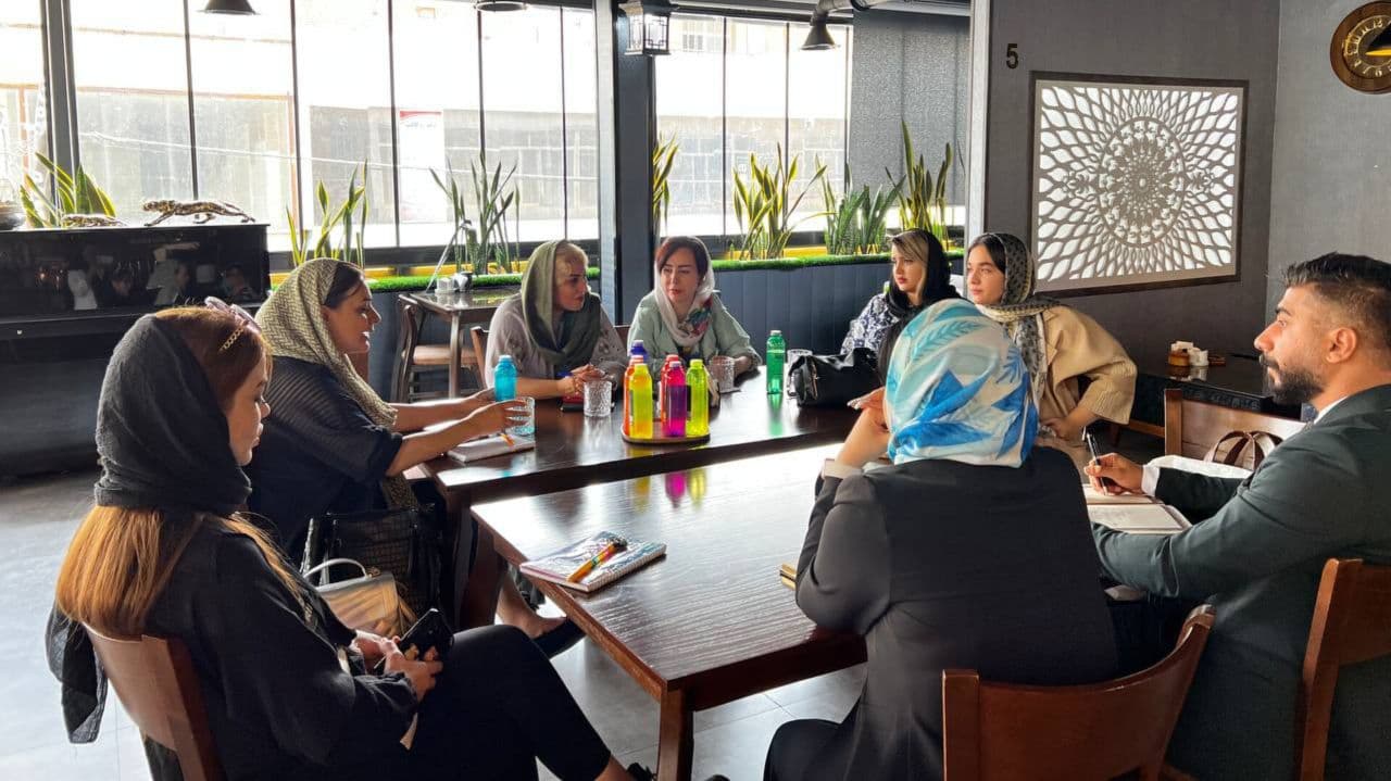 اکستنشن مژه و ابرو